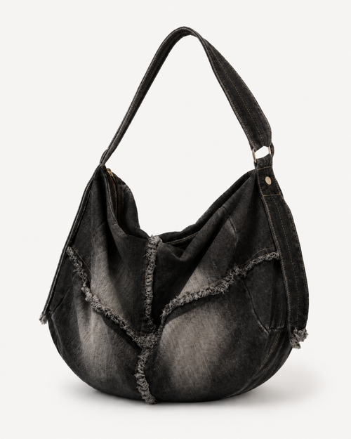OUT WEST CARRYALL